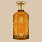 Fiori de neroli de Gucci the alchemist's garden un parfum en vente d'échantillon